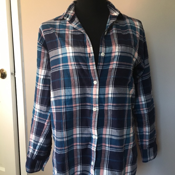 Old Navy Tops - Flannel shirt